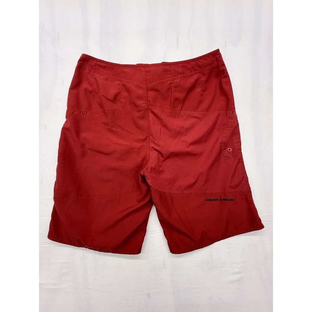 Under Armour Men's Red Solid Board Shorts Size 36 Drawstring Cargo Pocket